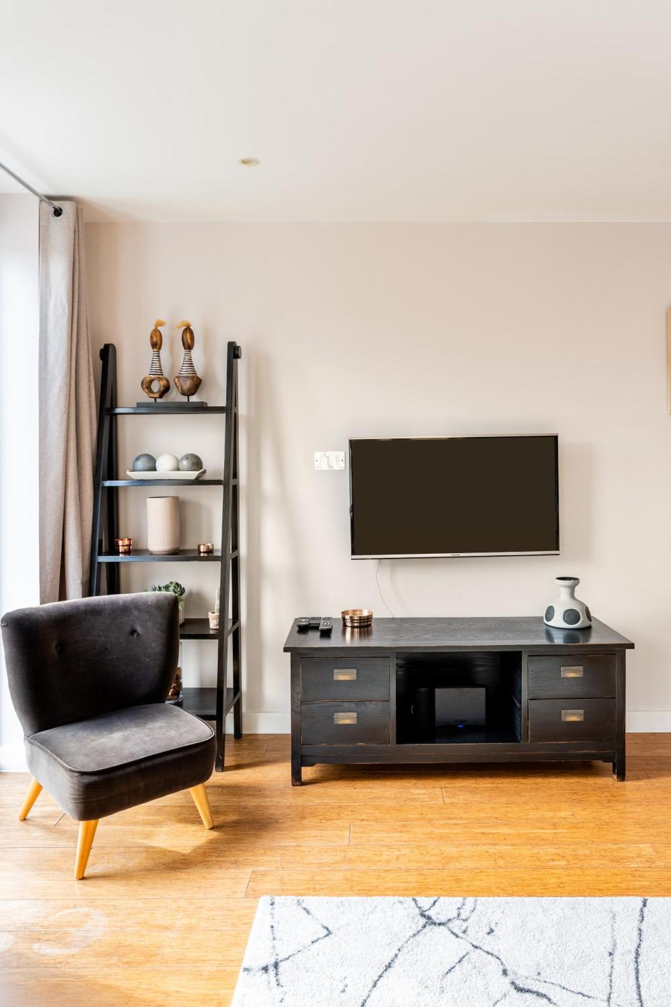 Luxury Apartment In Notting Hill By Portobello Market Лондон Екстериор снимка